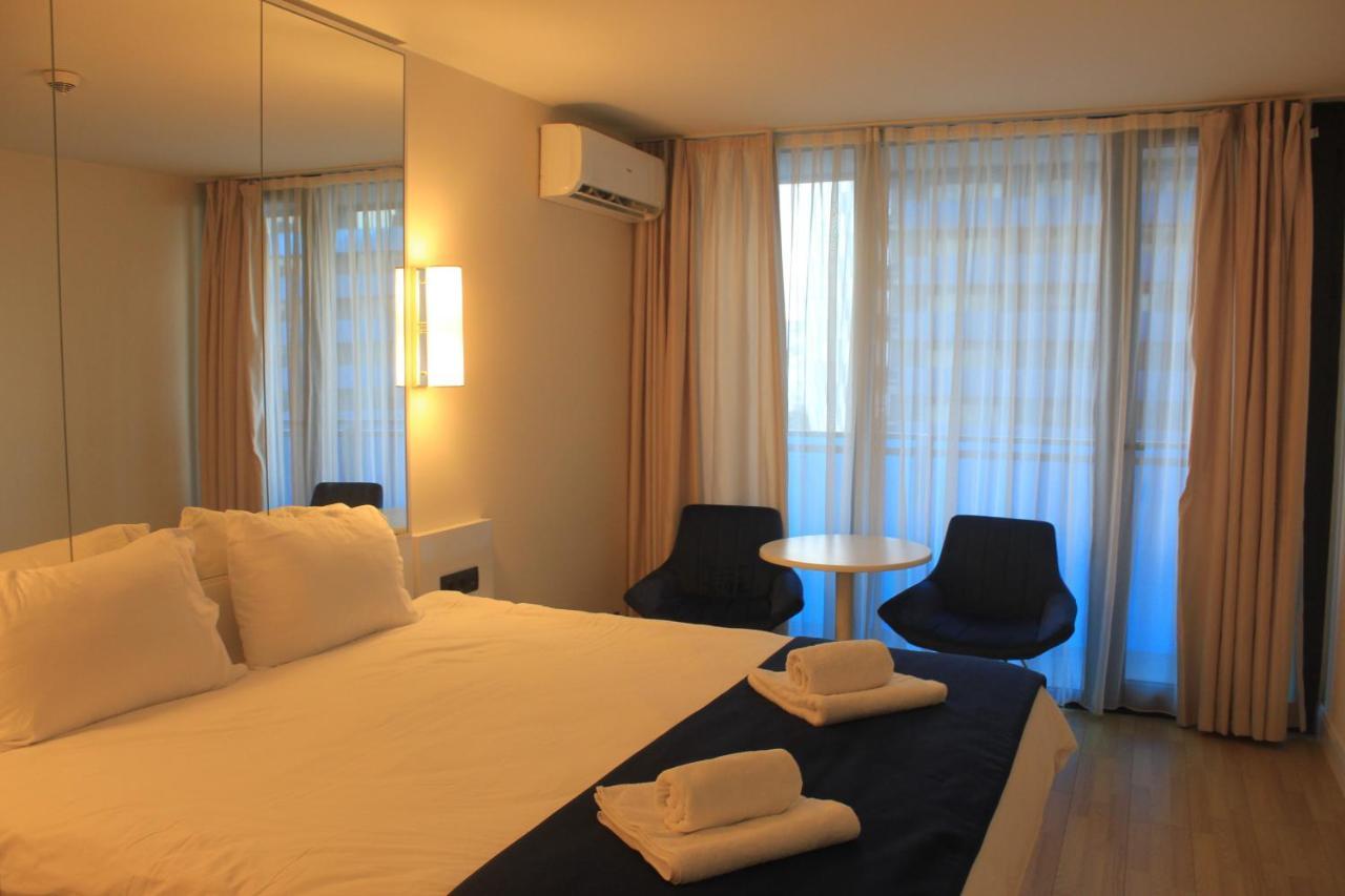 Luxe Apartment Batumi Sea Front Kültér fotó